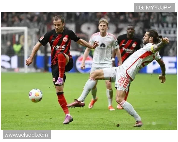 弗赖堡主场迎战汉诺威96争夺德甲宝贵积分的激烈对决